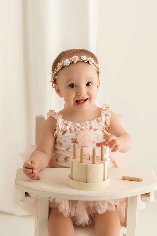 cake smash photography, baby 1st birthday photoshoot Philadelphia